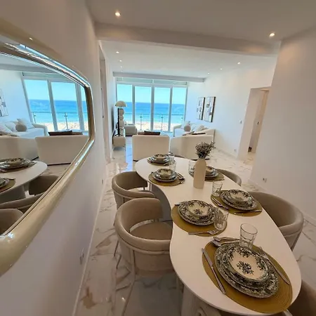 Moderno Frente Mar 6 Pessoas *