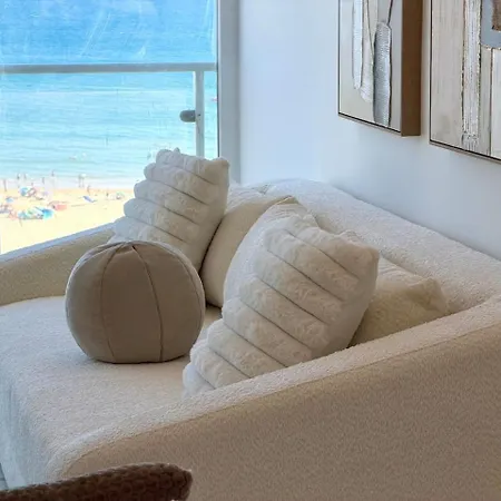 Moderno Frente Mar 6 Pessoas